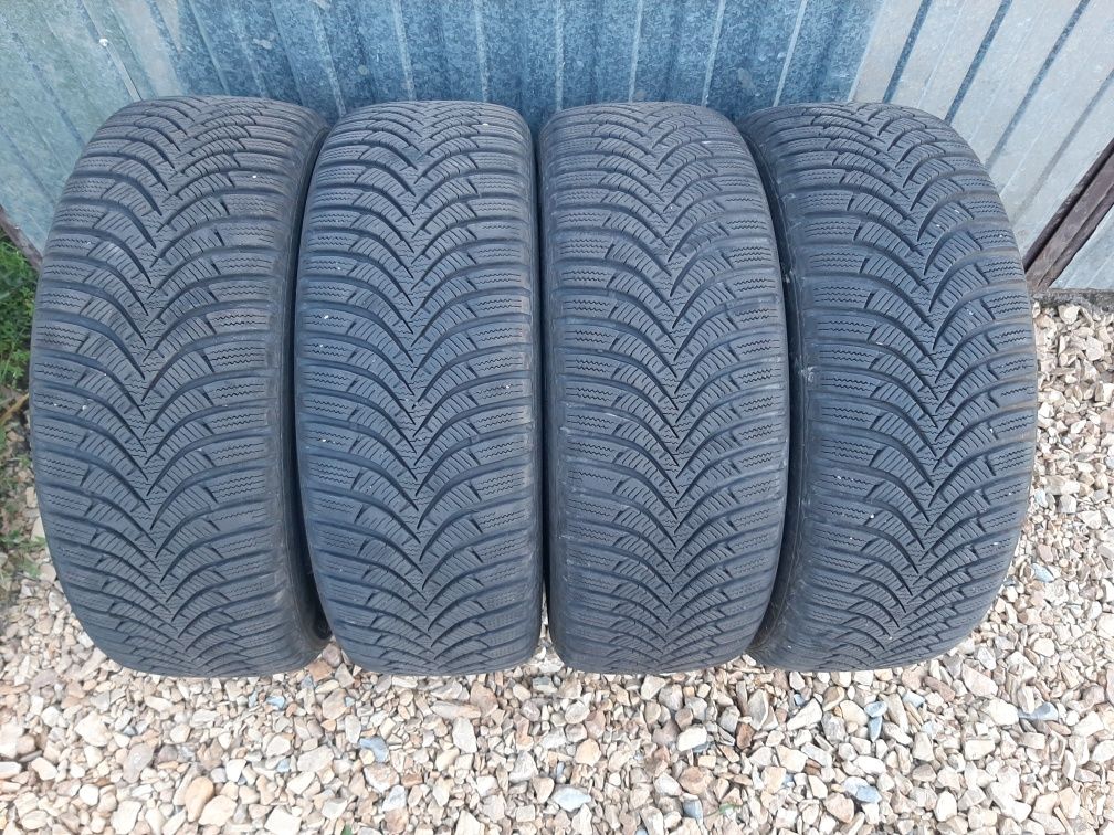 4 szt 195/55 r 16 Opony zimowe Hankook winter I cept rs2