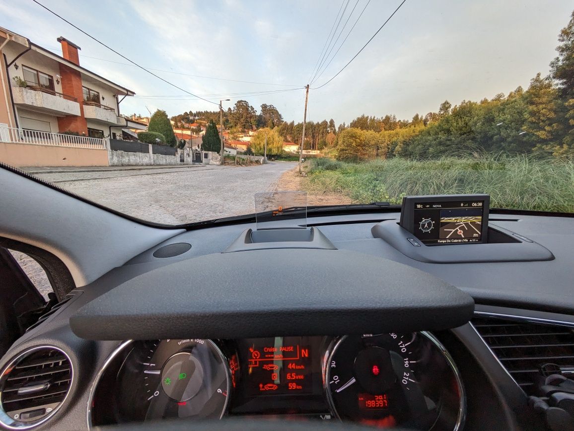 Peugeot 3008 HDI Allure cx automática tecto panorâmico 2013 suv