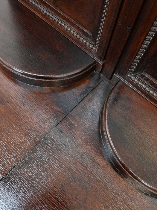 szafka komódka z około 1920 roku 082005