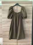 Sukienka khaki okryte ramiona hiszpanka H&M roz. S letnia z bufkami