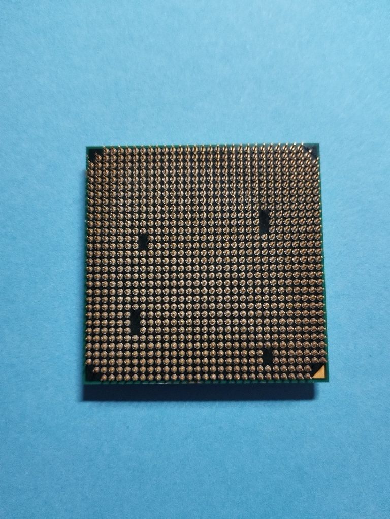 Процессор AMD Phenom II X2 B59/AMD Athlon II X4 559
