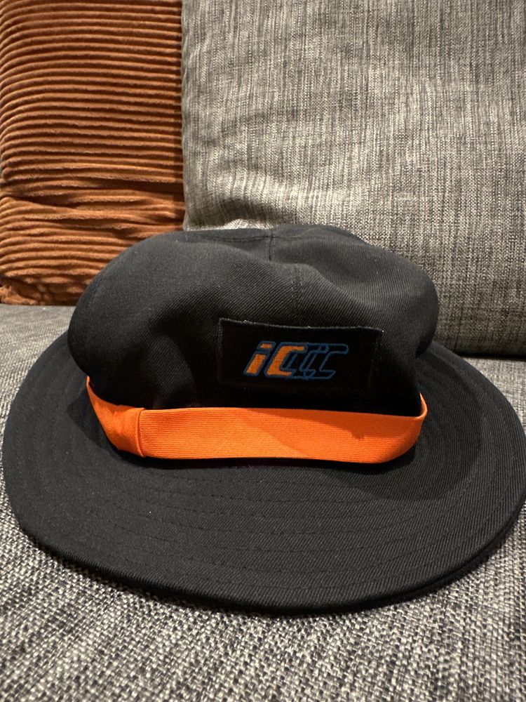 Nowa czapka pkp intercity