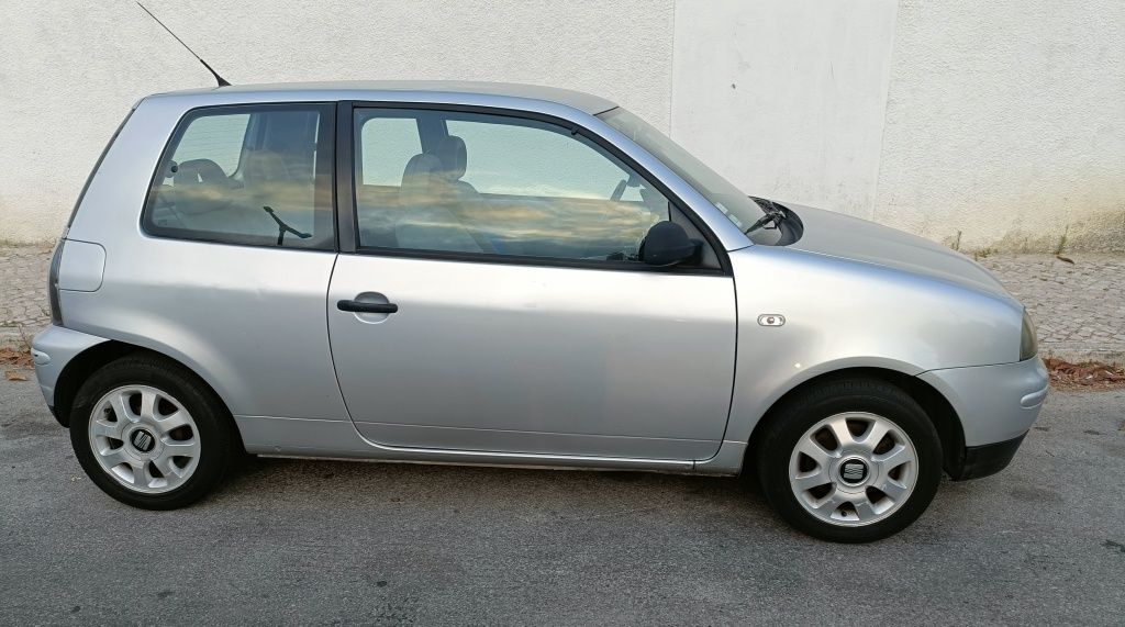 Seat Arosa 1.4 TDI Super econômico
