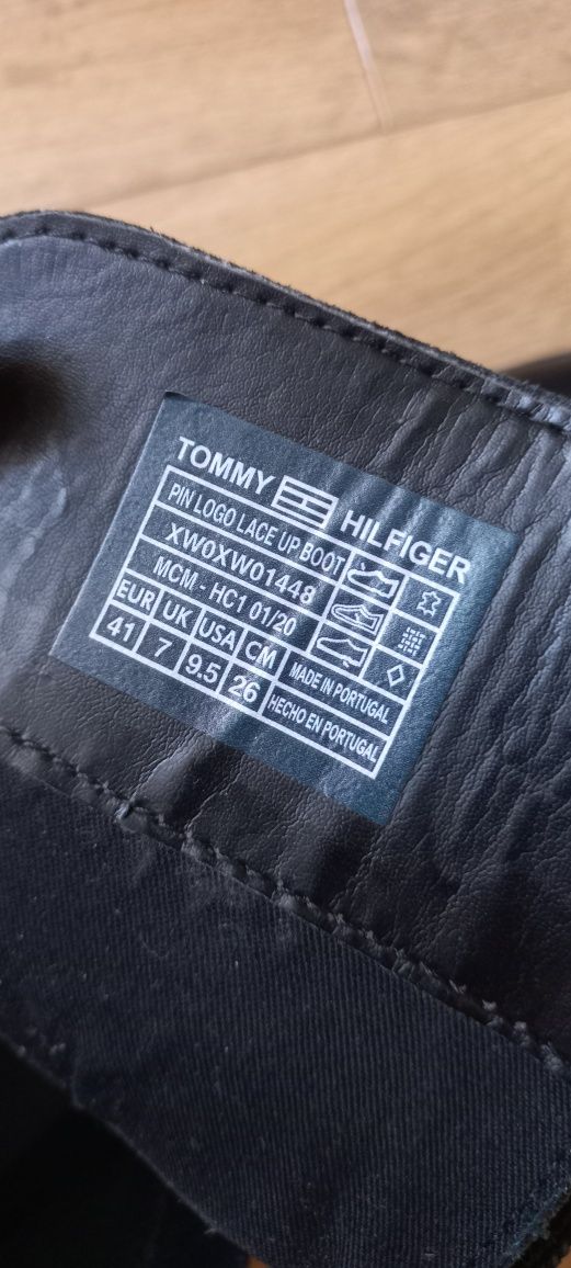 Sprzedam botki sztyblety unisex TOMMY HILFIGER ROZM. 41