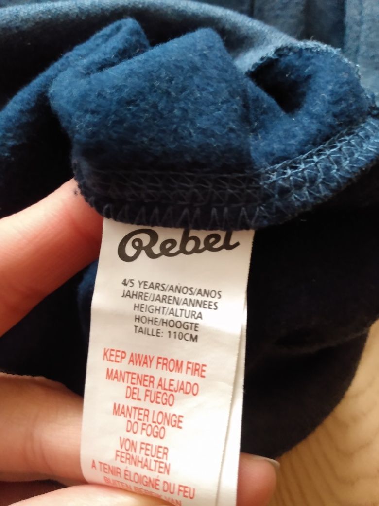 Chłopięca bluza Rebel 65%bawełna