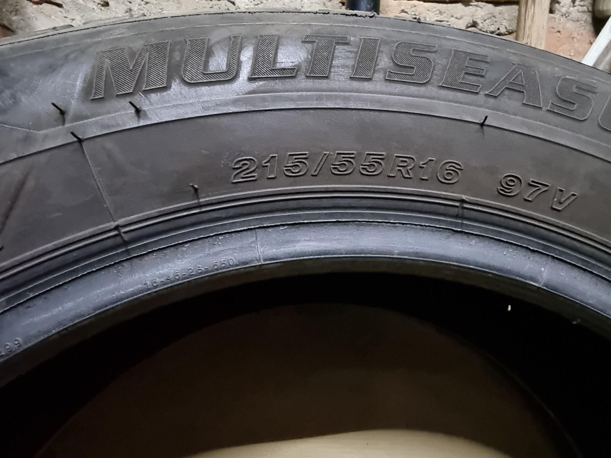 Firestone Multiseason 215/55 R16 97V XL