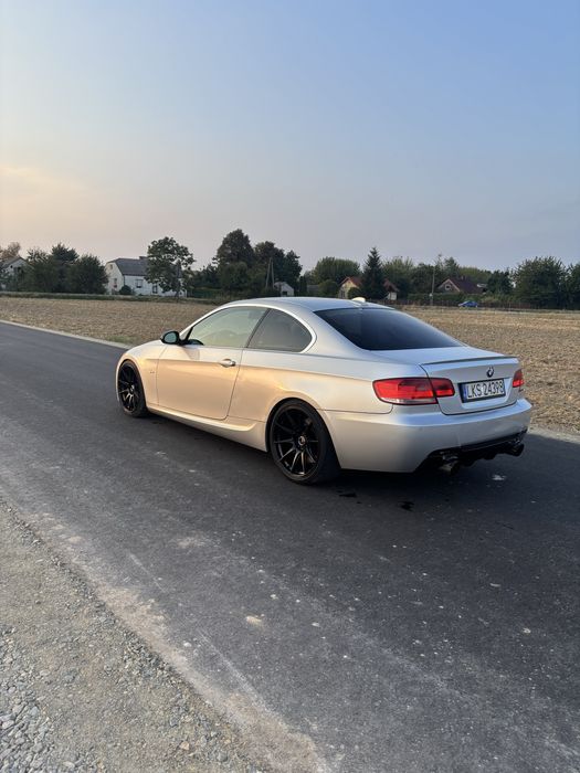 Bmw e92 330d M57 RWD manual