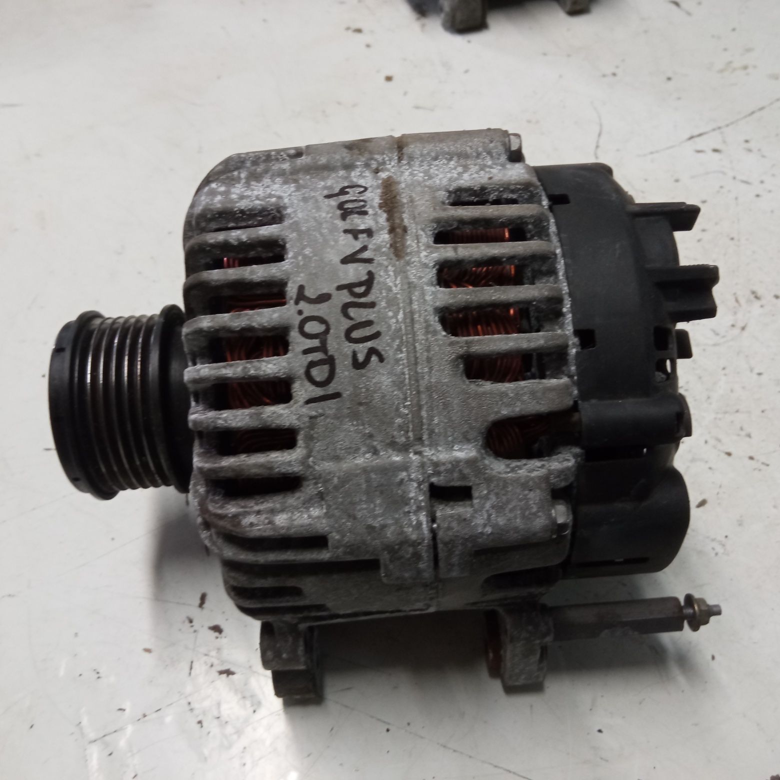 Alternator VW Golf V Plus 2.0 TDI