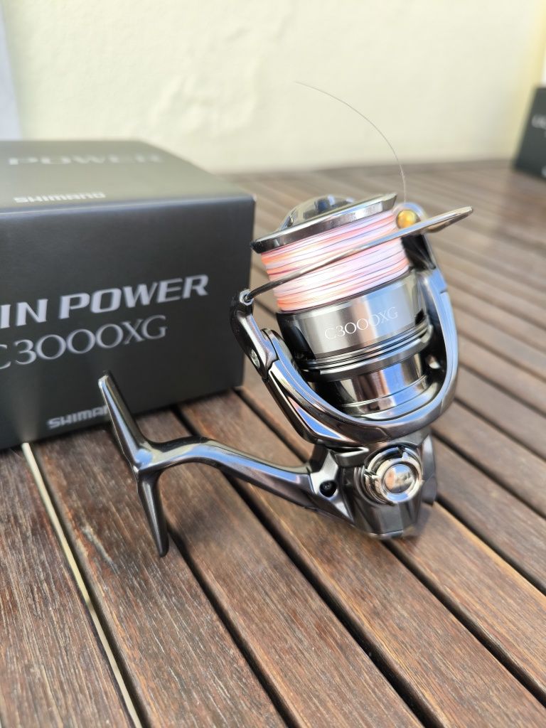 Carreto Shimano TwinPower FE C3000XG