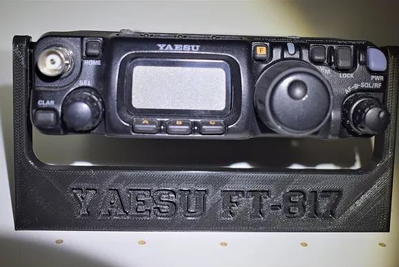 suporte para yaesu FT-817