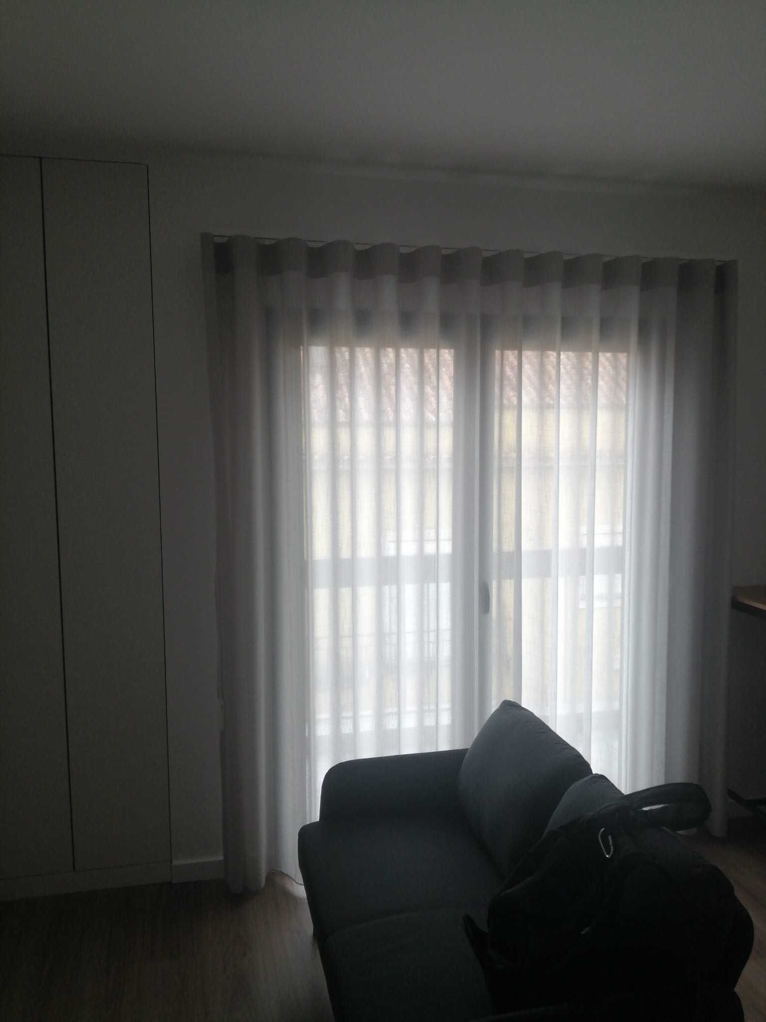 Apartamento T1 - novo e mobilado