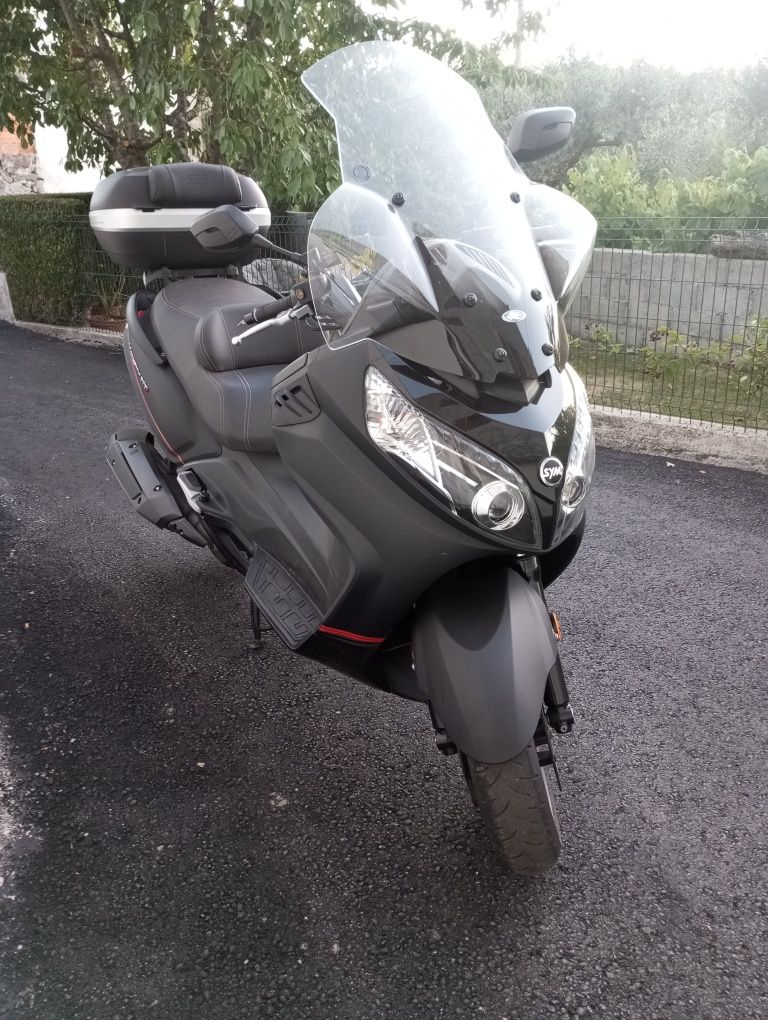 SYM  Maxsym 600I