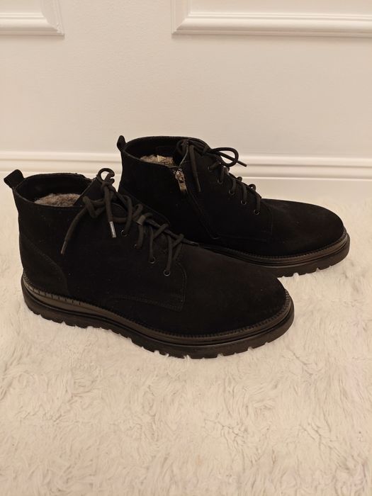 Nowe zamszowe zimowe buty r.46, bardzo wysoka jakość