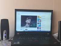 Laptop lenowo w idealnym stanie