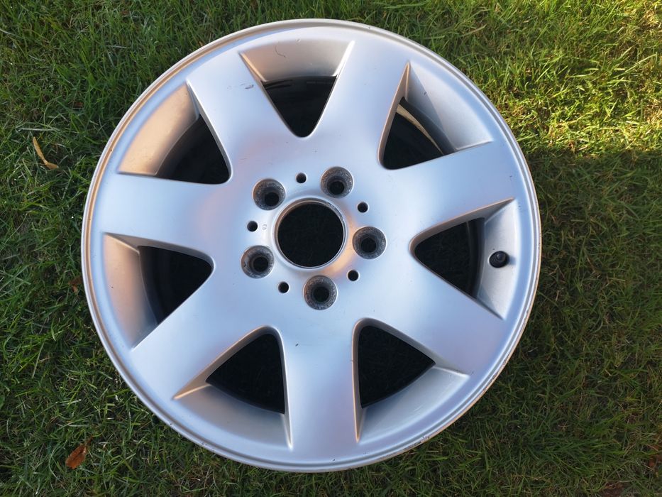 Masywne felgi aluminiowe 16" BMW E46 E36 BM 316007 BM316007