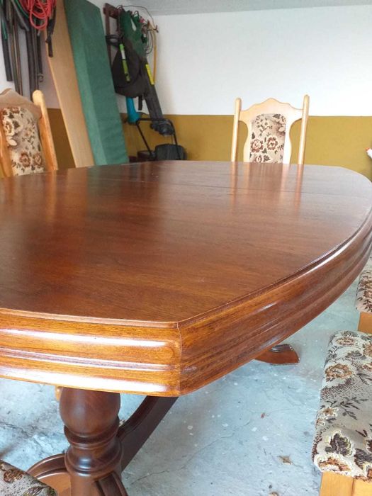 Stół rozkładany z krzesłami x6