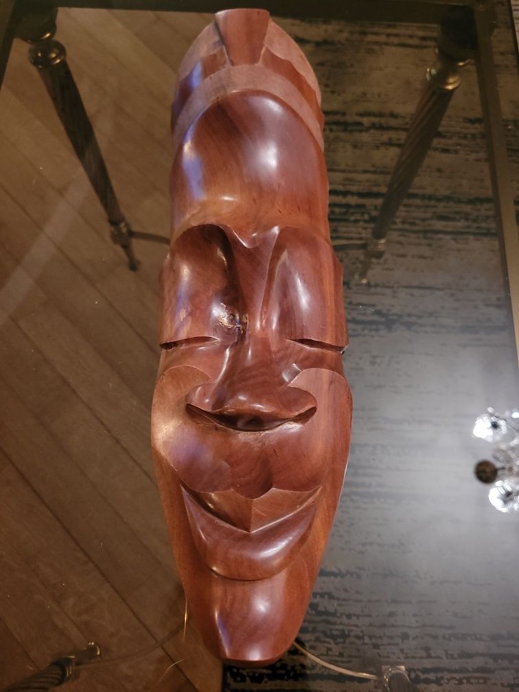 Maska drewniana z Cuby
