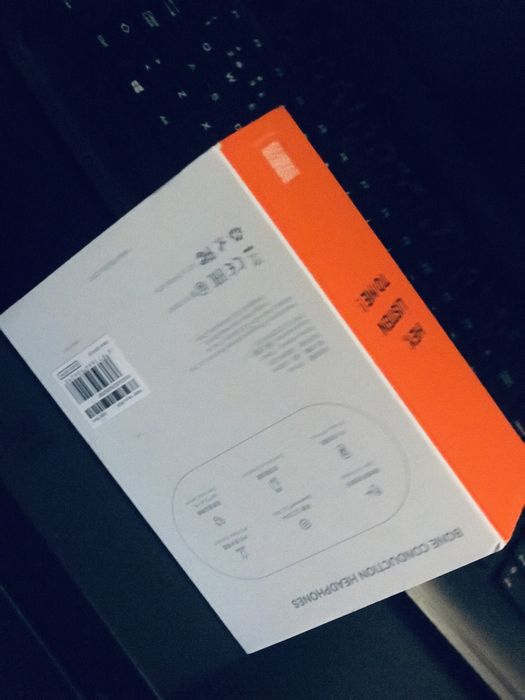 Fones de ouvido por indução