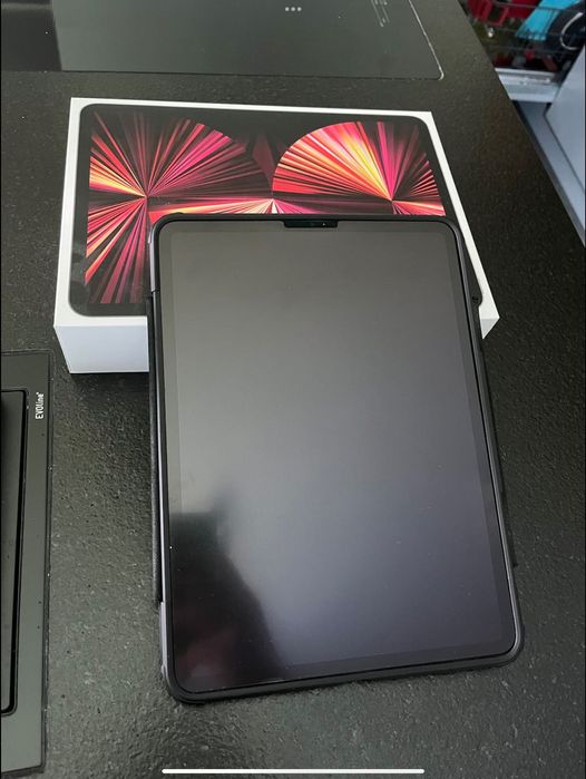 iPad Pro 11’ M1 256GB Grey stan idealny