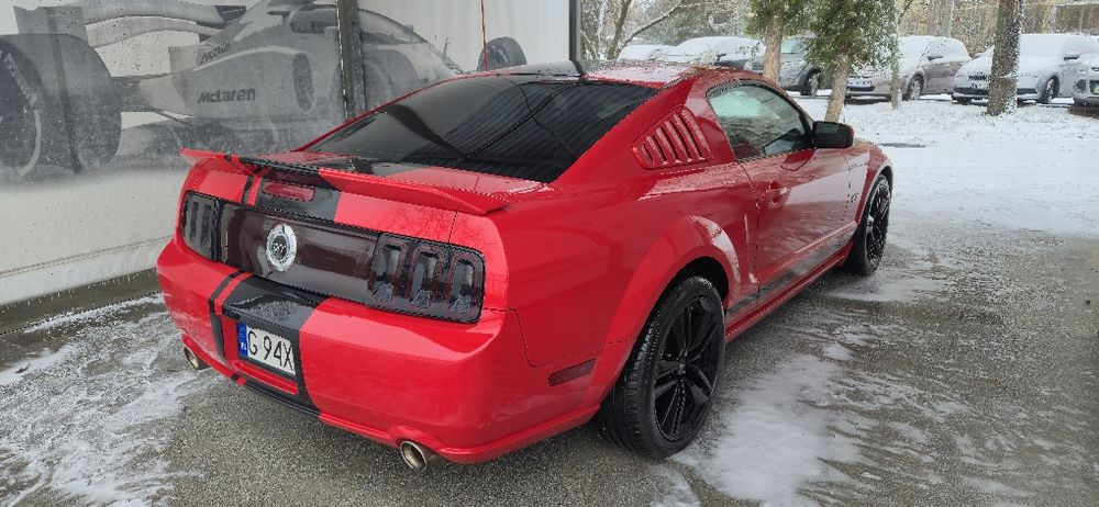 Ford Mustang V 4.6 V8