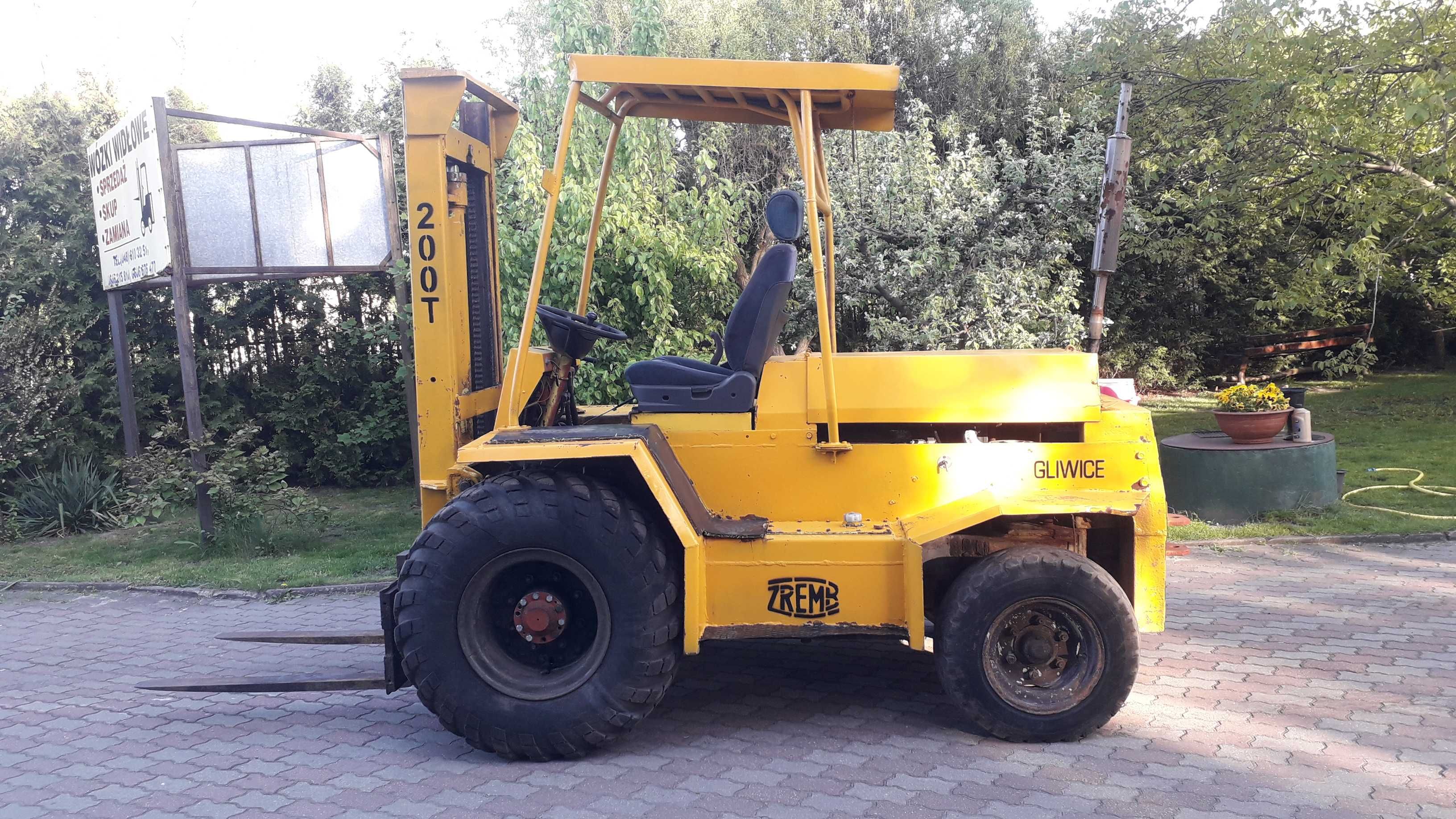 GPW 200T terenowy wozek widlowy silnik C360 Gliwice zremb