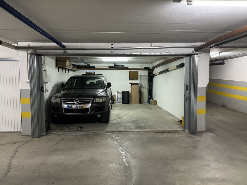 Garagem box 34m2