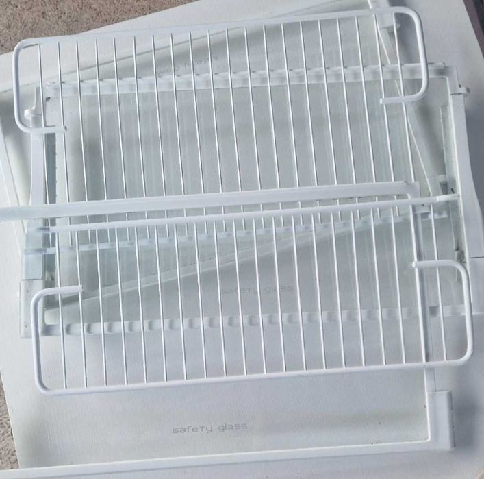 Półki do Chłodziarko zamrażarki Amica