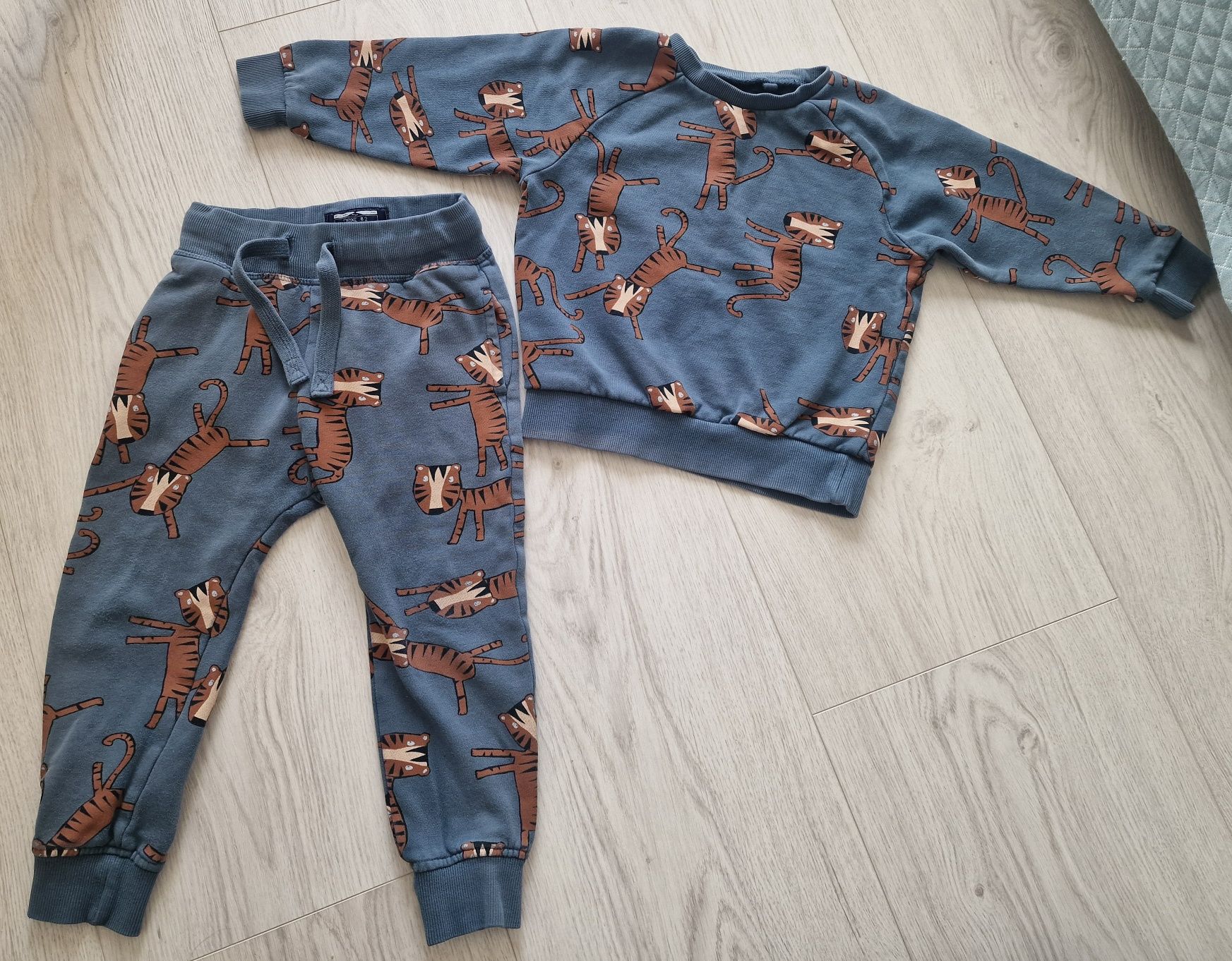 Dres komplet Next 98
