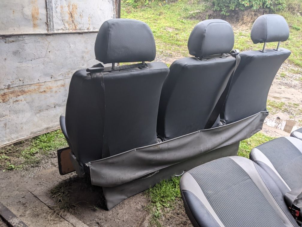Комплект сидінь для мікроавтобуса Mercedes Vito extra long