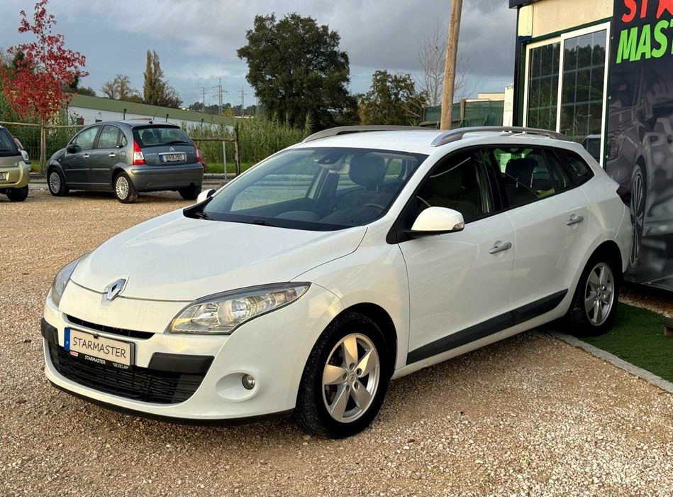Renault Megane III Grandtour 1.5 DCi- Gasóleo