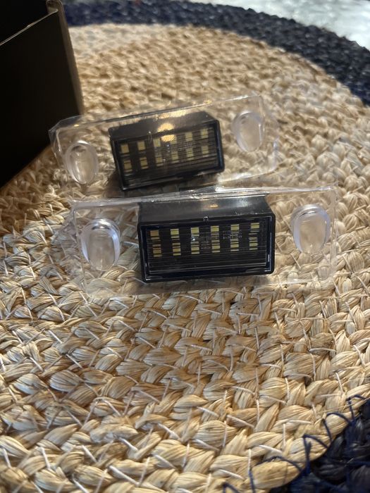 Подсветка номера Audi A3 S3 8L A4 B5 вантажівок