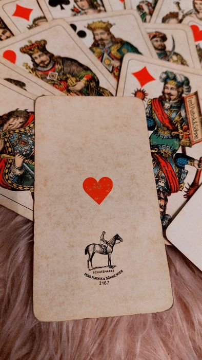 Антикварні гральні карти Piatnik