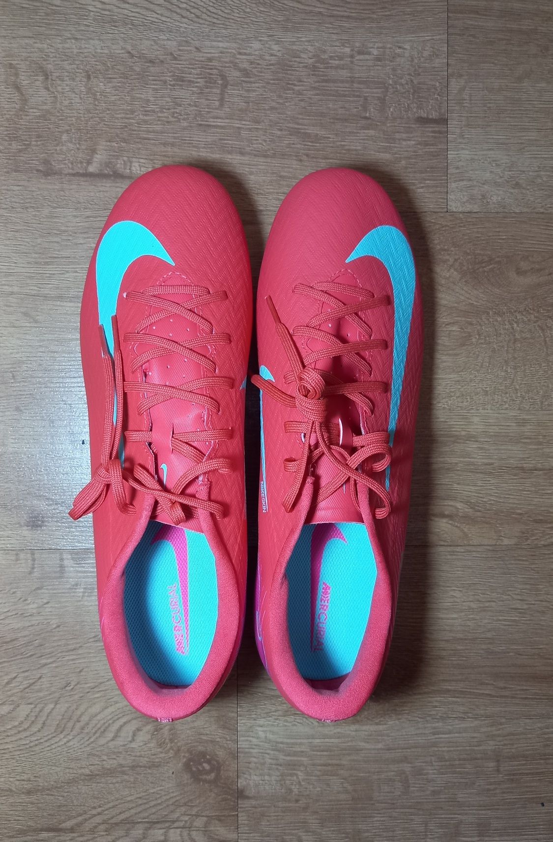 Chuteira Nike Air Zoom Mercurial Vapor 16