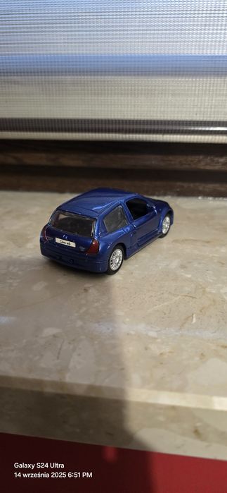 Welly Renault Clio V6 Maisto