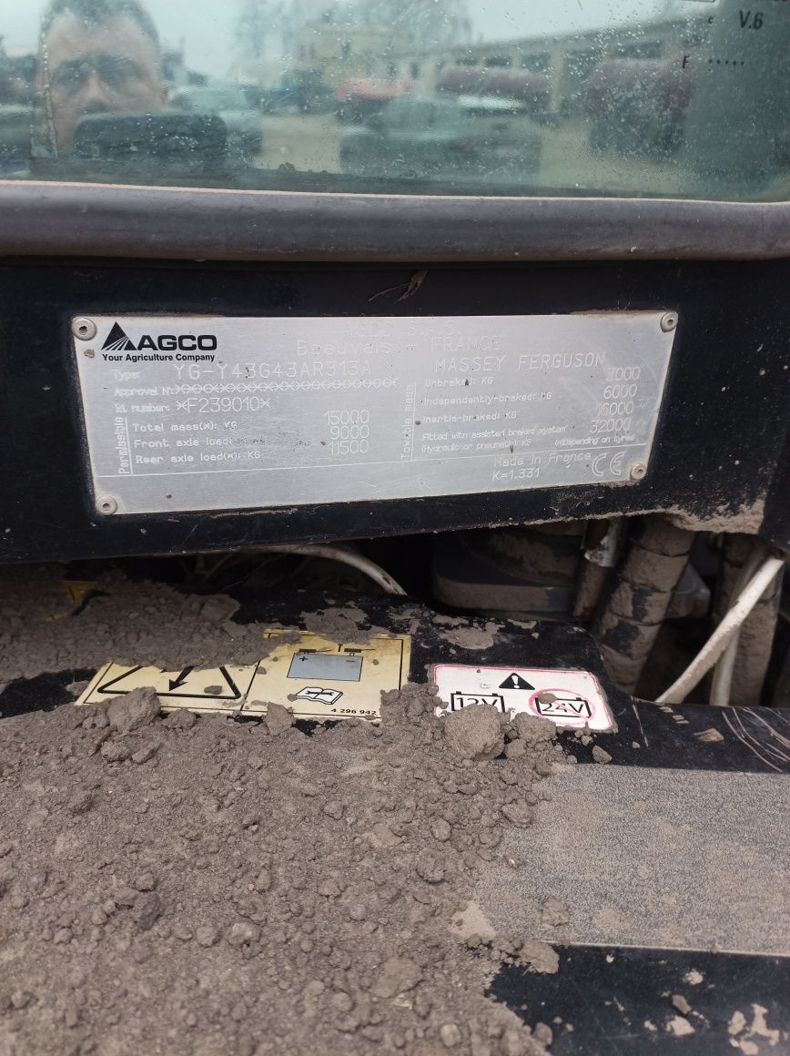 Трактор Massey Ferguson 8690