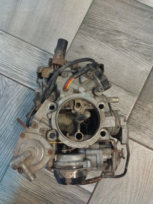 Продам карбюратор Mikuni corp