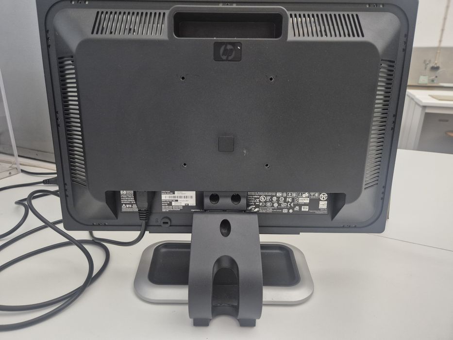 Monitor hp l1908w