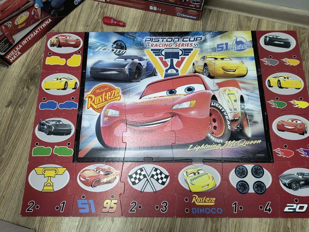 Wielka interaktywna mata Clementoni Auta Cars 3 Zygzak Mac Queen