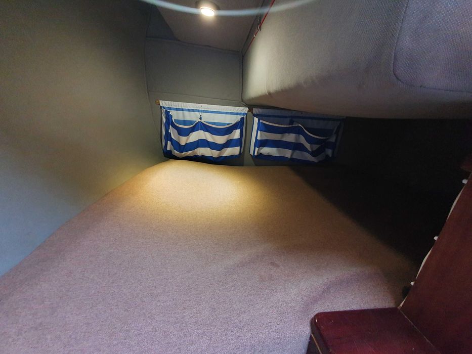 Jacht żaglówka TES 678 BT sprzedam