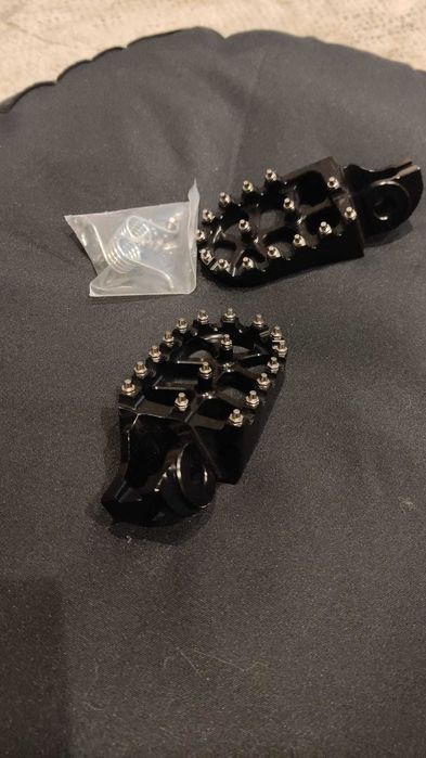 pedały motocyklowe okazja