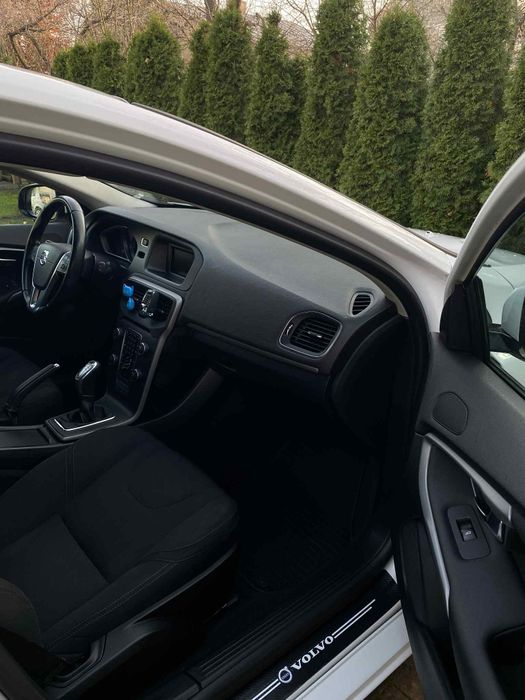 Volvo V40 Polecam