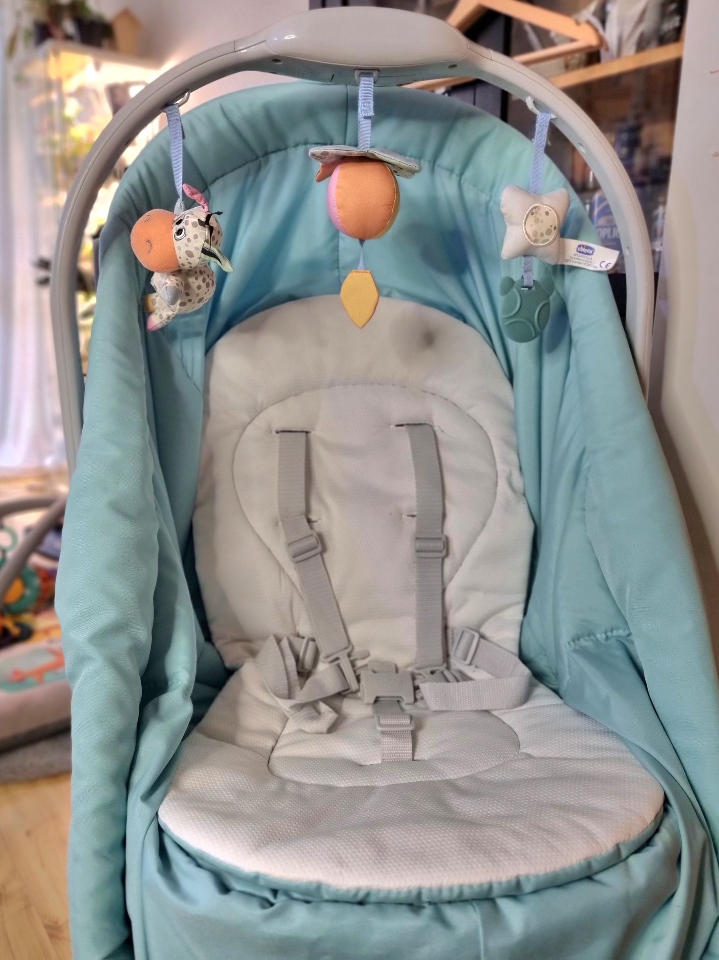 Łóżeczko mobilne mini dostawne Chicco Baby Hug 4w1 aquarelle fotelik
