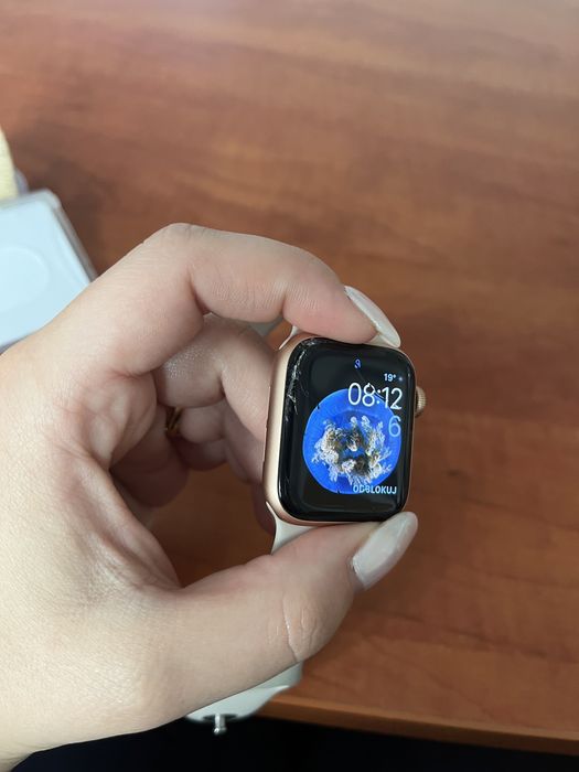 APPLE Watch SE 40mm