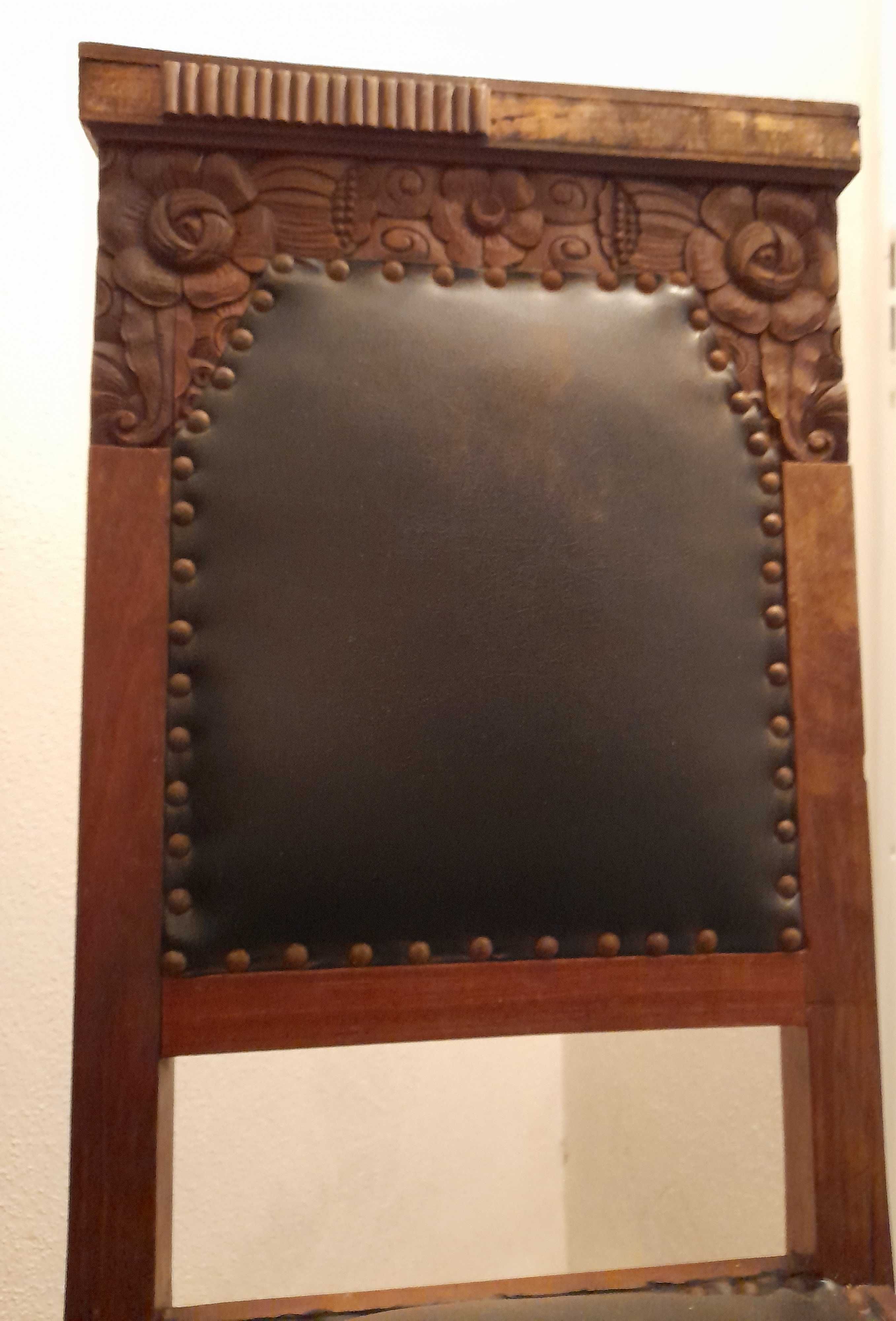 Espelho Vintage, Cadeiras, e cabides