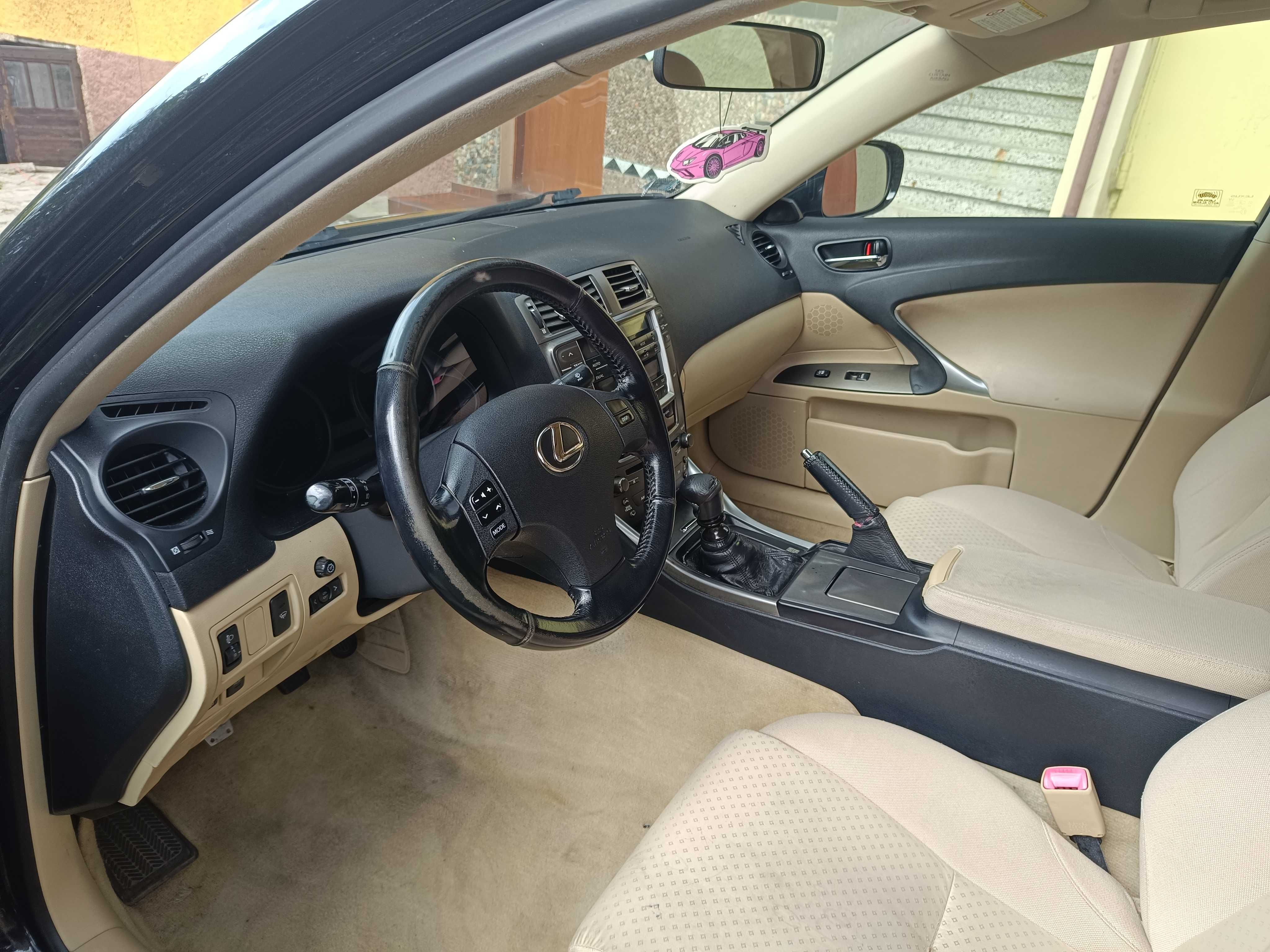 sprzedam Lexusa ix220d 2007r