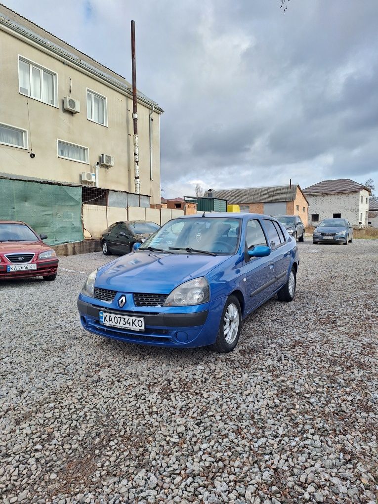 Renault Clio 2005 год , 1.4 бензин на автомате
