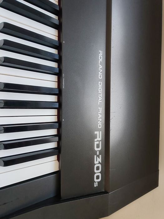 Piano digital Roland Rd-300s