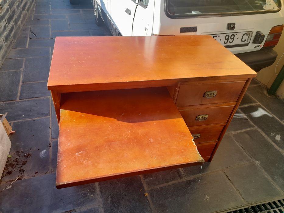 Secretaria em madeira maciça