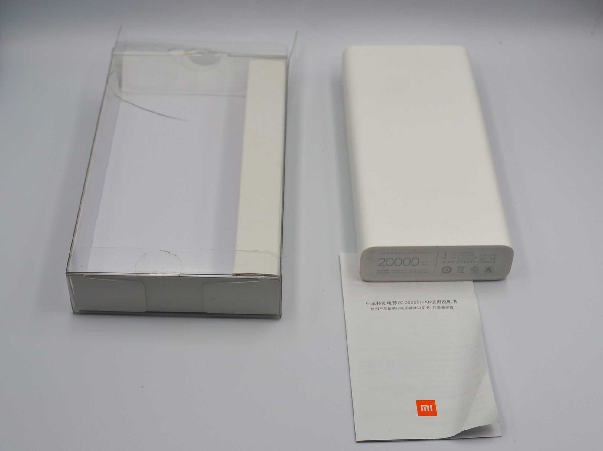 Power Bank POWERTRAVELLER Powermonkey-Extreme і Сонячна панель