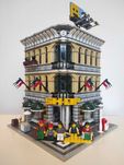 Lego Creator 10211 Grand Emporium